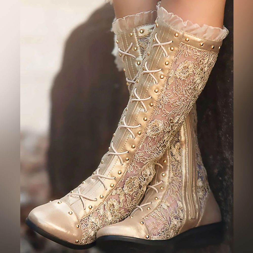 Trish Scully Gremarcy Boots Gold Kids size 2